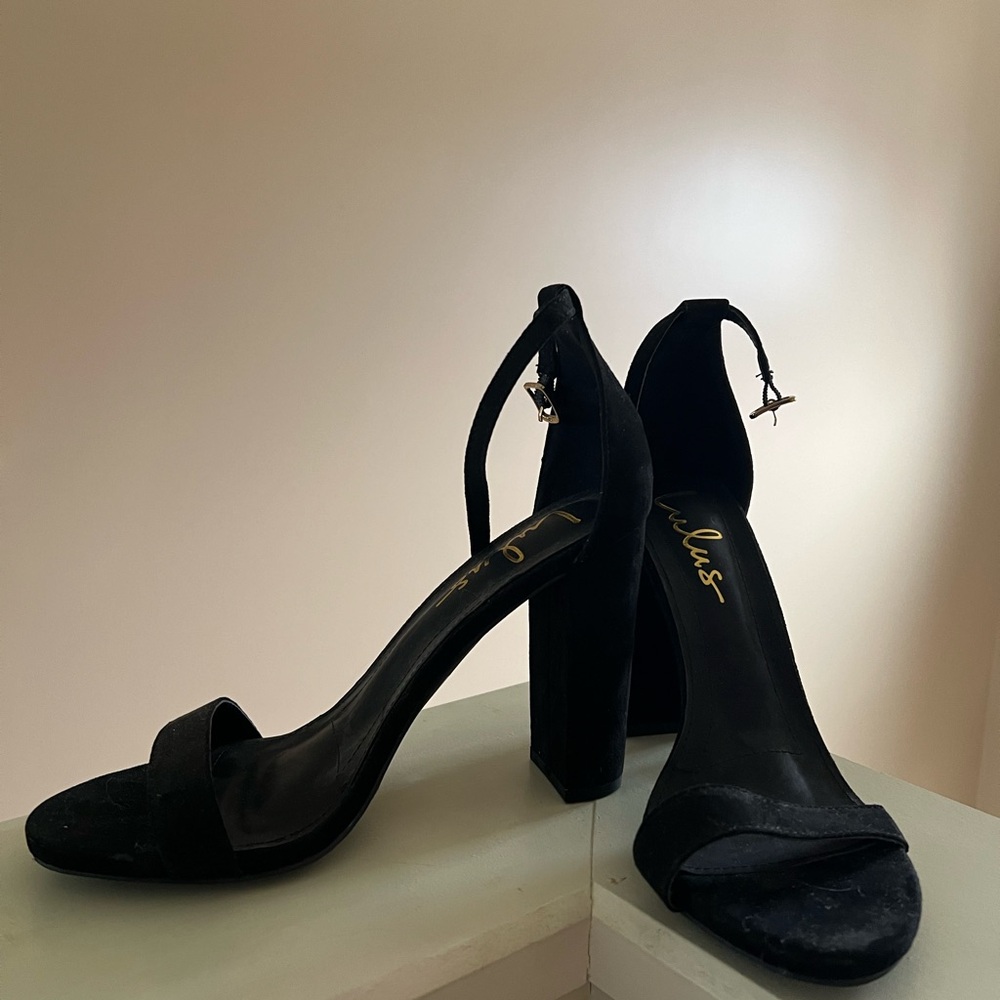 Black Lulus Heels